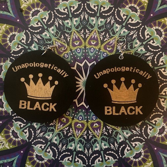 Unapologetically Black Earrings, Gold Crown, Queen, King Statement Earrings -New - Picture 15 of 16